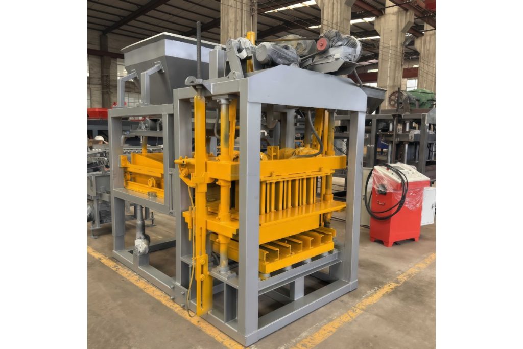 QT6-15-Automatic-Block-Machine qt4 25 block making machine price