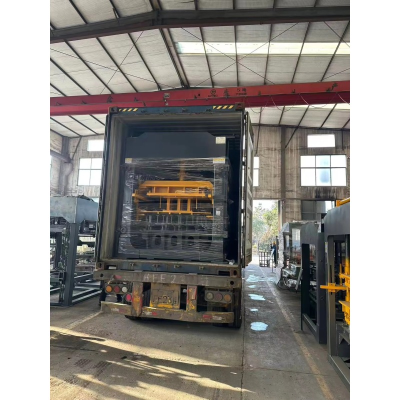 QT10-15 -automatic-block-making machine block machine loading